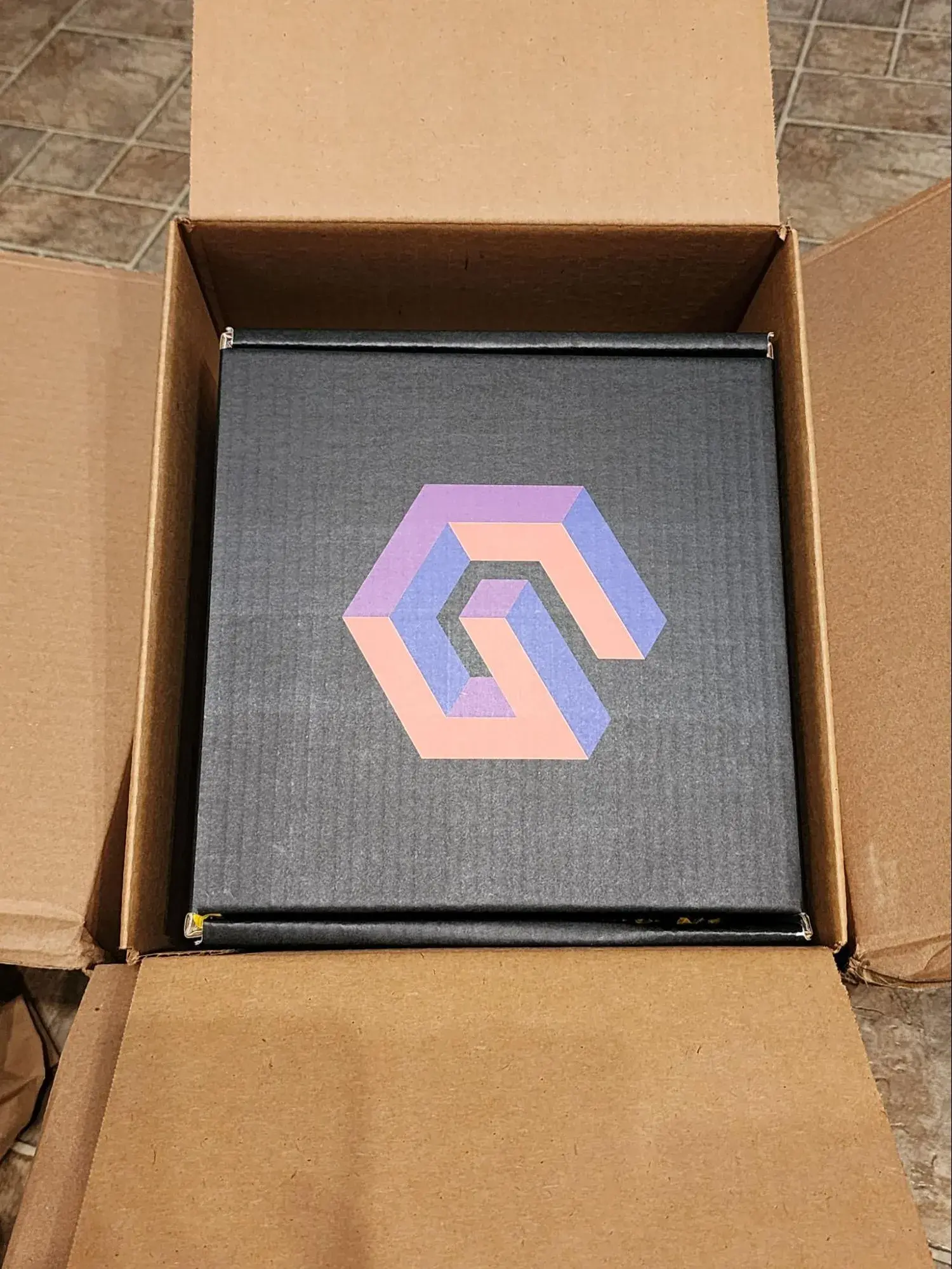 btl marketing, direct mail, black cardboard box with purple G logo